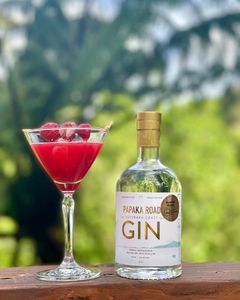 Raspberry gimlet